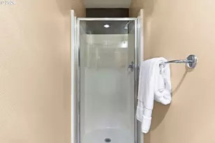 400 W 8th St, Vancouver, WA 98660 - Photo 24