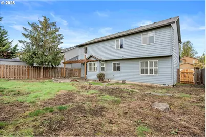 1742 NE Blue Heron Dr, Portland, OR 97211 - Photo 36