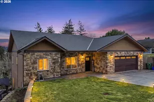 1118 S 11th St, Coos Bay, OR 97420 - Photo 1