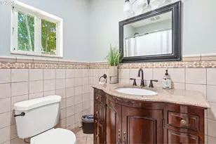 719 Peters St, Raymond, WA 98577 - Photo 18