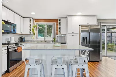 190 Kashmir St, Salem, OR 97306 - Photo 14