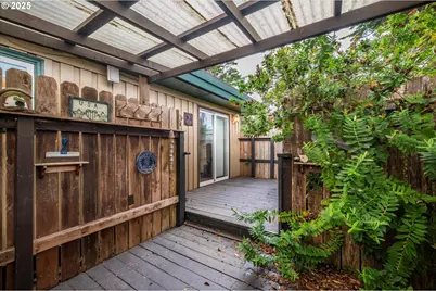 535 Harrison Ave SW, Bandon, OR 97411 - Photo 28