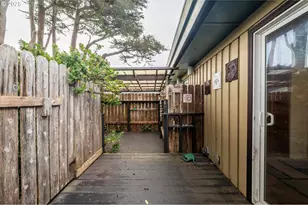 535 Harrison Ave SW, Bandon, OR 97411 - Photo 26