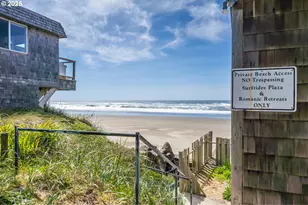 1415 NW 31st Pl, Lincoln City, OR 97367 - Photo 18