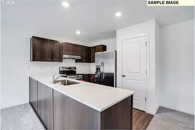5766 Bainbridge Rd, Eugene, OR 97402 - Photo 6