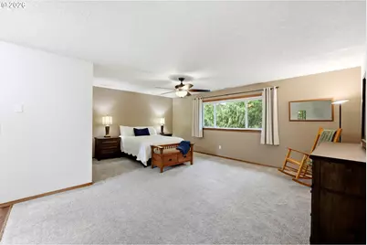 611 SE Lovrien Pl, Gresham, OR 97080 - Photo 18