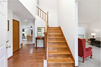 611 SE Lovrien Pl, Gresham, OR 97080 - Photo 12