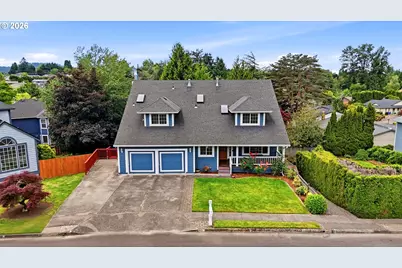 611 SE Lovrien Pl, Gresham, OR 97080 - Photo 2