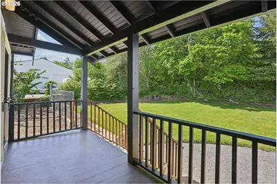 2105 SE Ochoco St, Portland, OR 97222 - Photo 30
