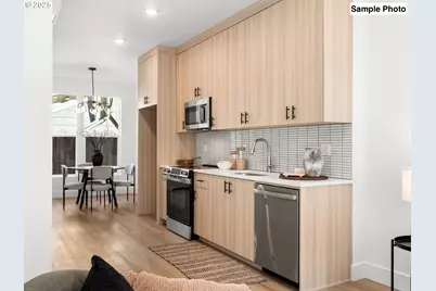 1871 SE Tacoma St #6, Portland, OR 97202 - Photo 4