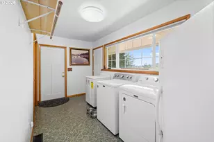 6550 Curl Rd, Tillamook, OR 97141 - Photo 22