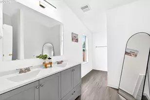 110 S Harrison St, Newberg, OR 97132 - Photo 22