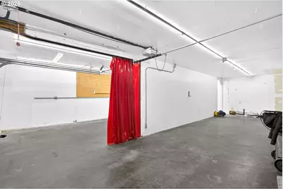 110 S Harrison St, Newberg, OR 97132 - Photo 36