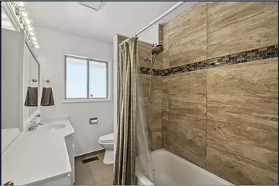 1137 SE 224th Ave, Gresham, OR 97030 - Photo 10