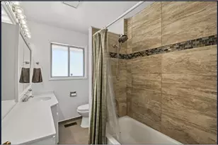1137 SE 224th Ave, Gresham, OR 97030 - Photo 10