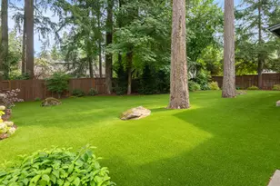 915 Oak Terrace, Lake Oswego, OR 97034 - Photo 22