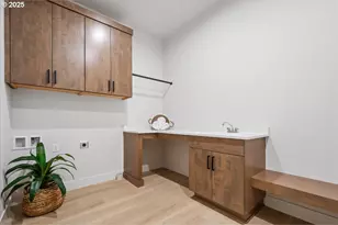 10718 SE 13th Cir, Vancouver, WA 98664 - Photo 8