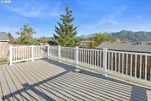 630 W Sixth Ave, Sutherlin, OR 97479 - Photo 24