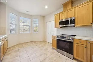 5305 Summerlinn Way, West Linn, OR 97068 - Photo 12