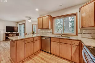 17441 Wake Robin Cir, Oregon City, OR 97045 - Photo 12