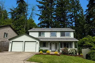 17441 Wake Robin Cir, Oregon City, OR 97045 - Photo 2