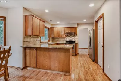 17441 Wake Robin Cir, Oregon City, OR 97045 - Photo 10