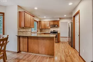 17441 Wake Robin Cir, Oregon City, OR 97045 - Photo 10