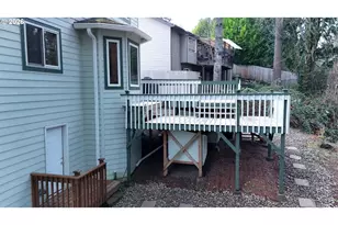 17441 Wake Robin Cir, Oregon City, OR 97045 - Photo 32