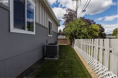 1202 Bridge Loop, Lafayette, OR 97127 - Photo 10