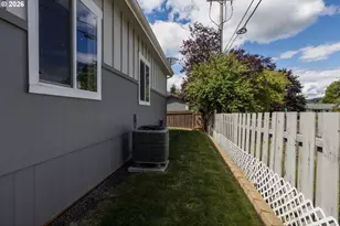 1202 Bridge Loop, Lafayette, OR 97127 - Photo 10