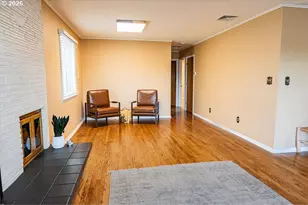 1325 Court Ave, Baker City, OR 97814 - Photo 8