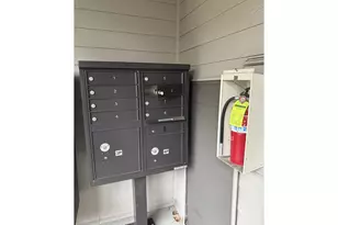 9837 NE Irving St, Portland, OR 97220 - Photo 32