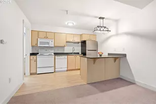 9837 NE Irving St, Portland, OR 97220 - Photo 12