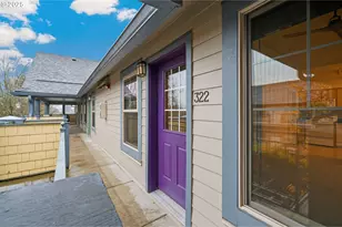 9837 NE Irving St, Portland, OR 97220 - Photo 6