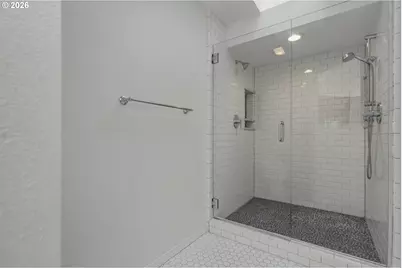 1912 Sunburst Ter, West Linn, OR 97068 - Photo 38