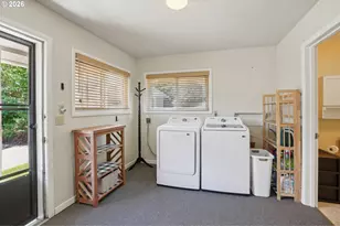 710 11th St, Oregon City, OR 97045 - Photo 10