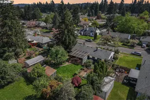 12335 SE Salmon St, Portland, OR 97233 - Photo 42