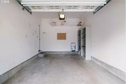 913 SE Handel Pl, Hillsboro, OR 97123 - Photo 30