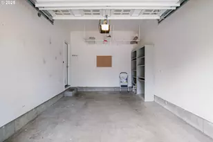 913 SE Handel Pl, Hillsboro, OR 97123 - Photo 30