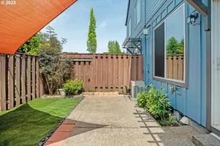 913 SE Handel Pl, Hillsboro, OR 97123 - Photo 32