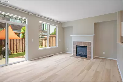 913 SE Handel Pl, Hillsboro, OR 97123 - Photo 6