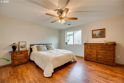 2122 NE 79th Ave, Vancouver, WA 98664 - Photo 12