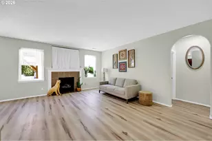 4908 Holly St, Springfield, OR 97478 - Photo 10