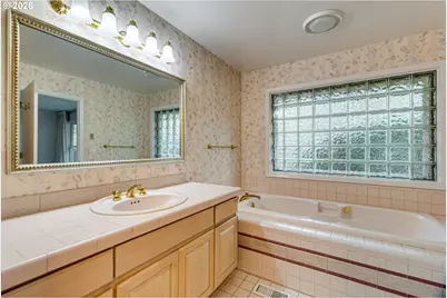 5770 SW Arrow Wood Ln, Portland, OR 97225 - Photo 26