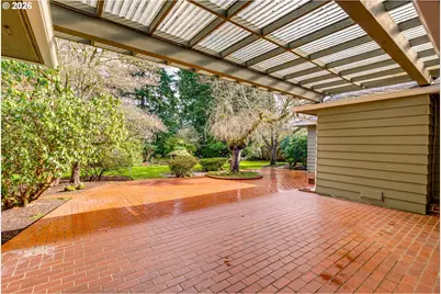 5770 SW Arrow Wood Ln, Portland, OR 97225 - Photo 36