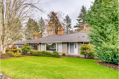 5770 SW Arrow Wood Ln, Portland, OR 97225 - Photo 2