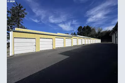 1240 Chetco Ave, Brookings, OR 97415 - Photo 8