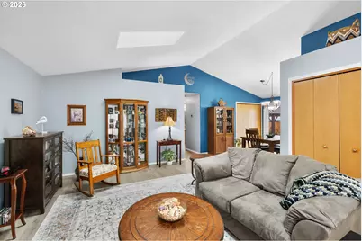 280 Probe St, Molalla, OR 97038 - Photo 8