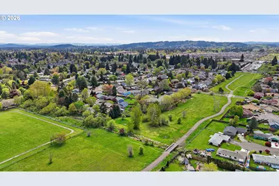 20940 SW Sandra Ln, Beaverton, OR 97003 - Photo 36