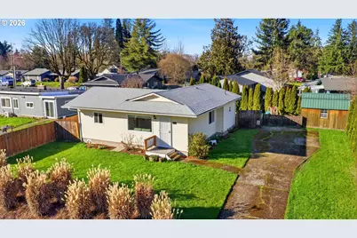 915 SE Zee Ct, McMinnville, OR 97128 - Photo 4